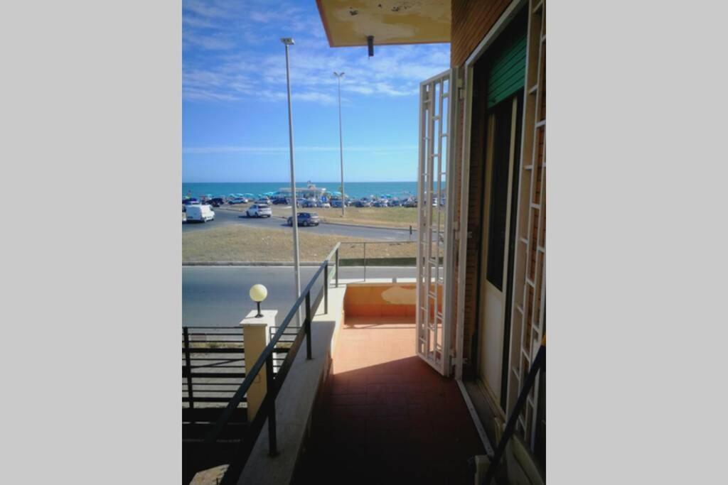 Mare Di Roma Villa Ostia Buitenkant foto